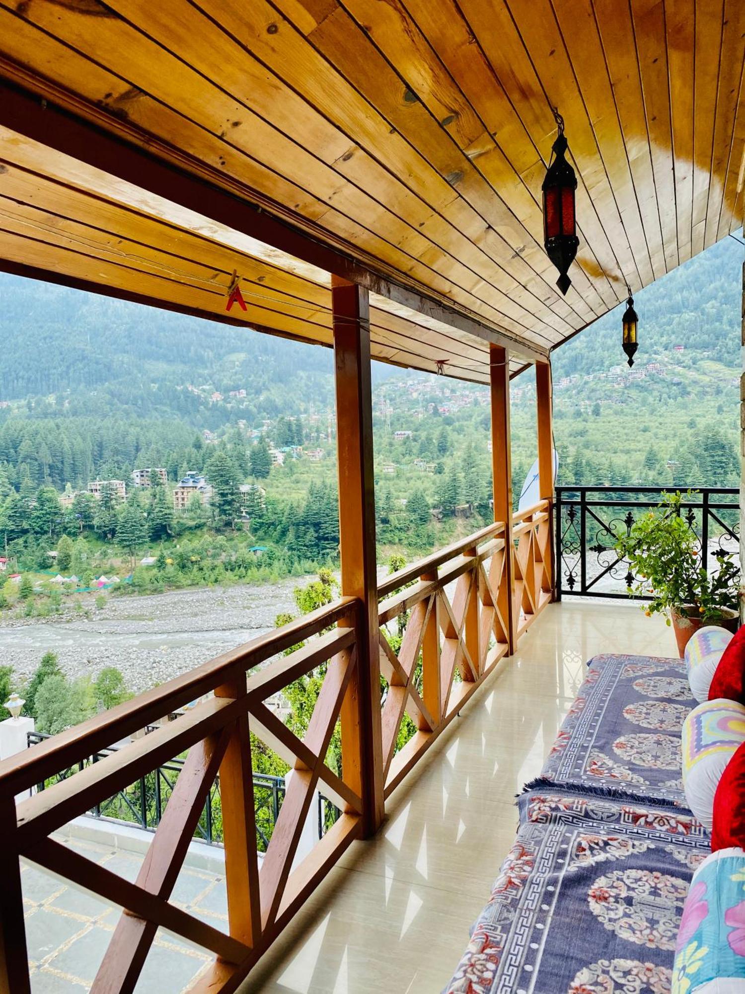 Hotel Hollywood Manali - Scenic River & Mountain View With Premium Rooms Exteriér fotografie
