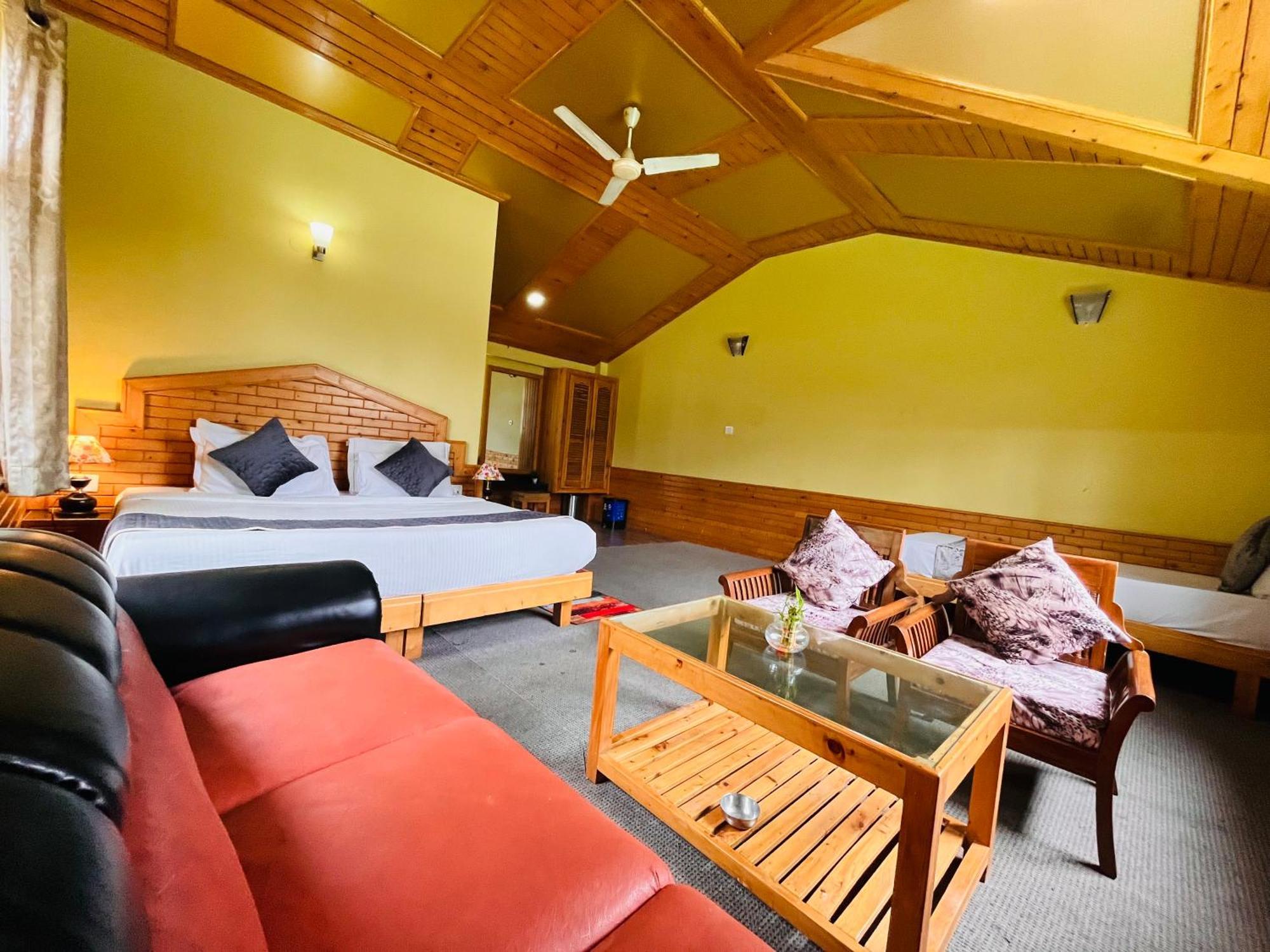Hotel Hollywood Manali - Scenic River & Mountain View With Premium Rooms Exteriér fotografie