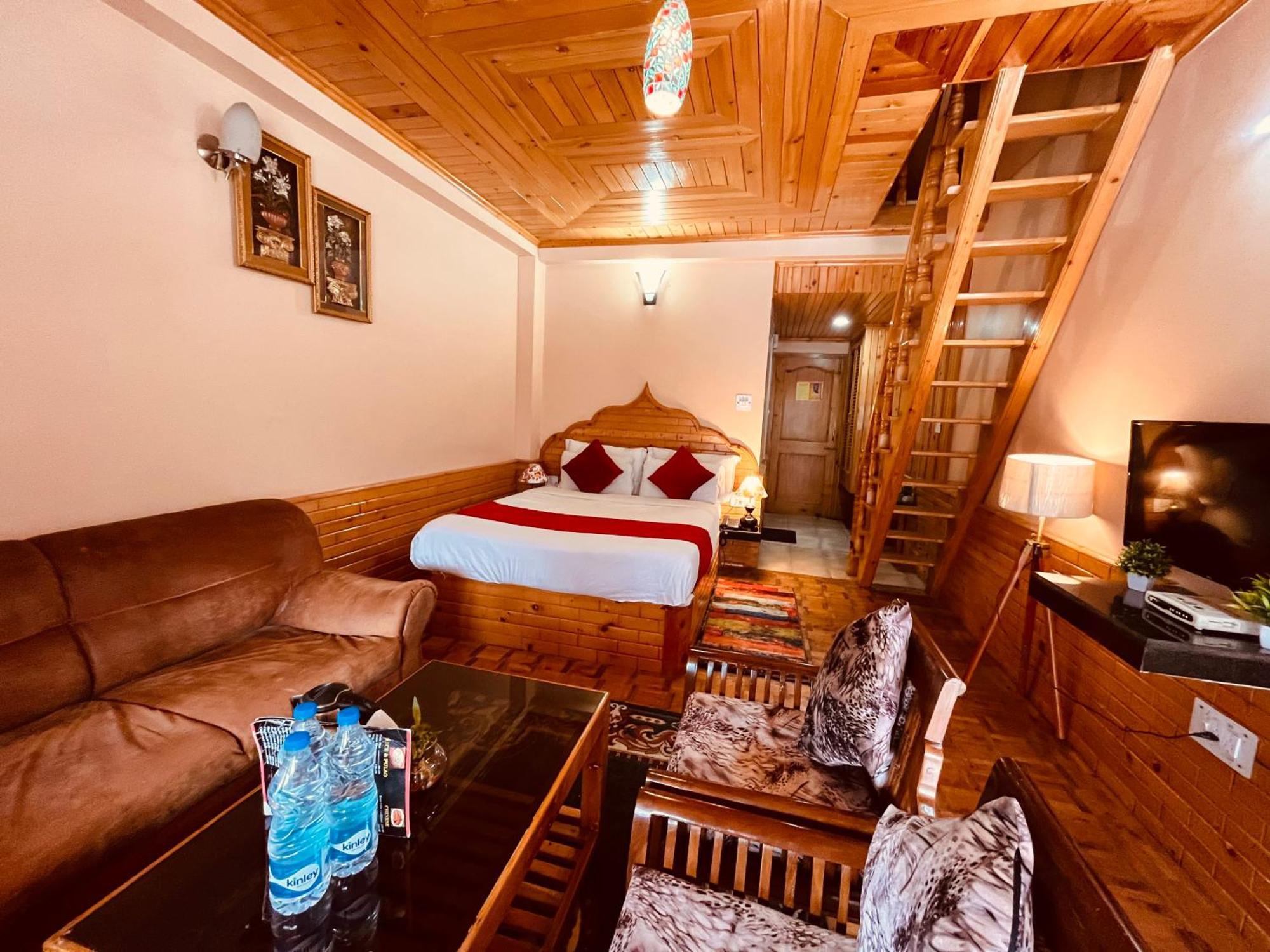 Hotel Hollywood Manali - Scenic River & Mountain View With Premium Rooms Exteriér fotografie