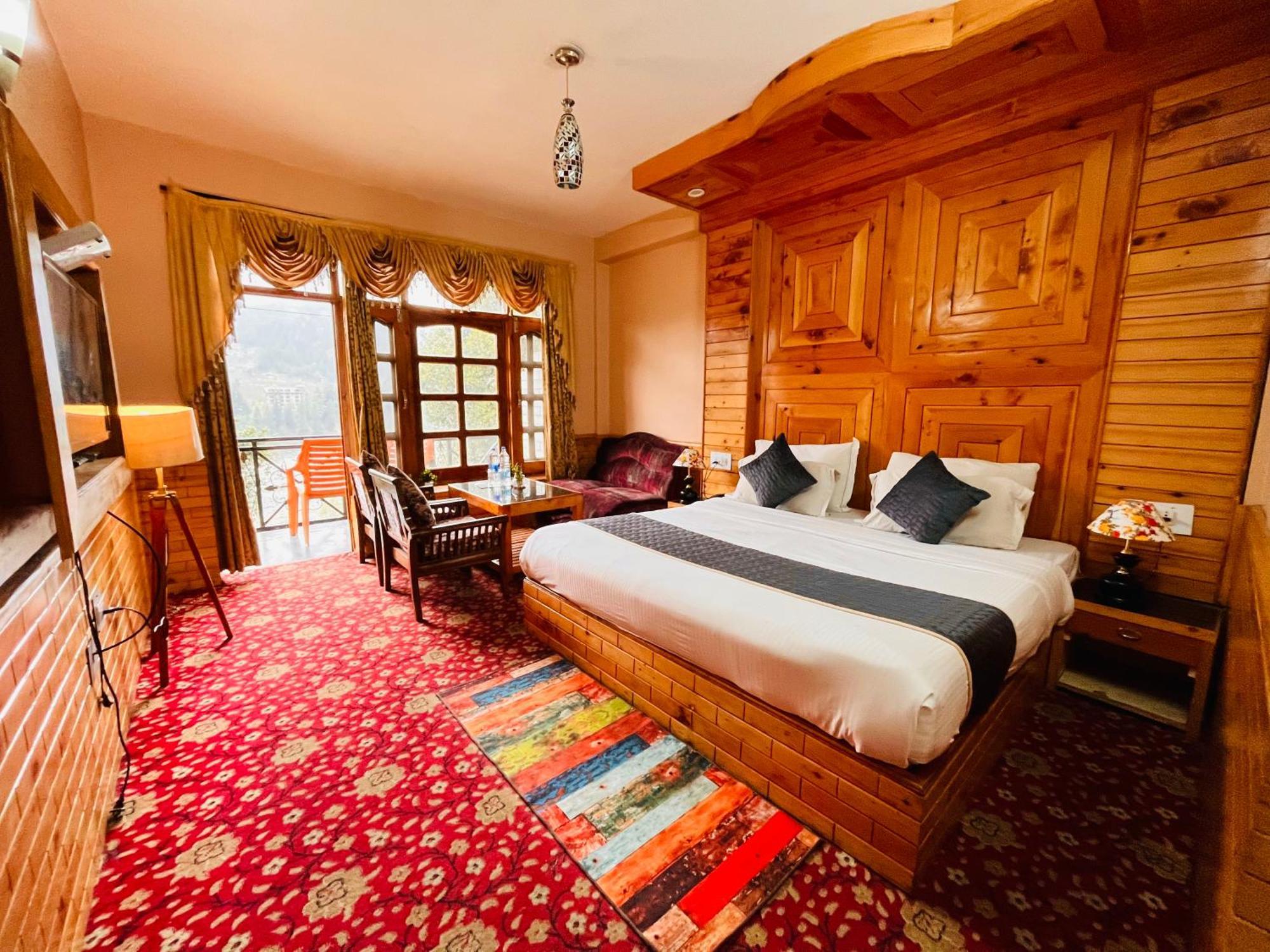 Hotel Hollywood Manali - Scenic River & Mountain View With Premium Rooms Exteriér fotografie