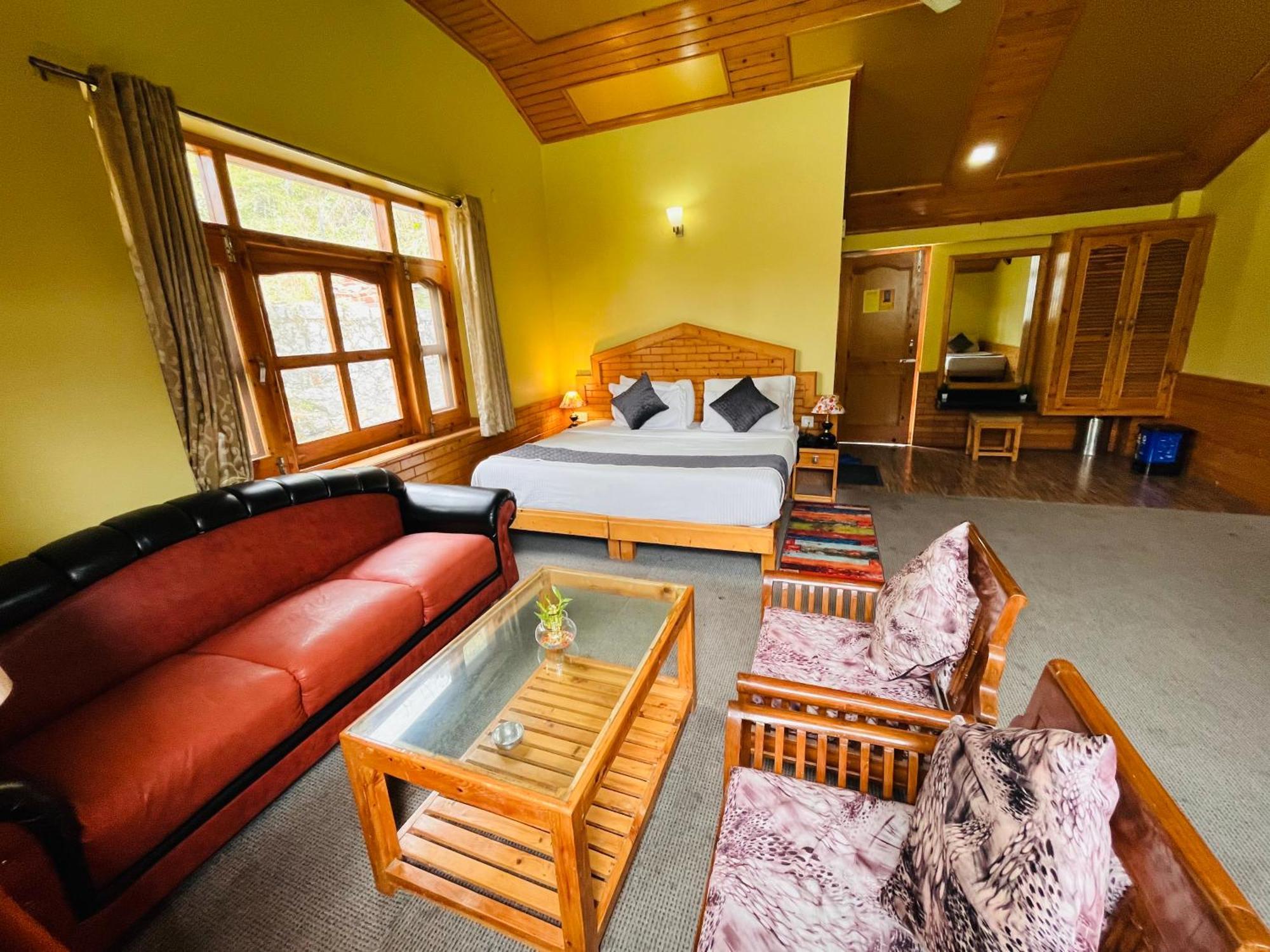 Hotel Hollywood Manali - Scenic River & Mountain View With Premium Rooms Exteriér fotografie