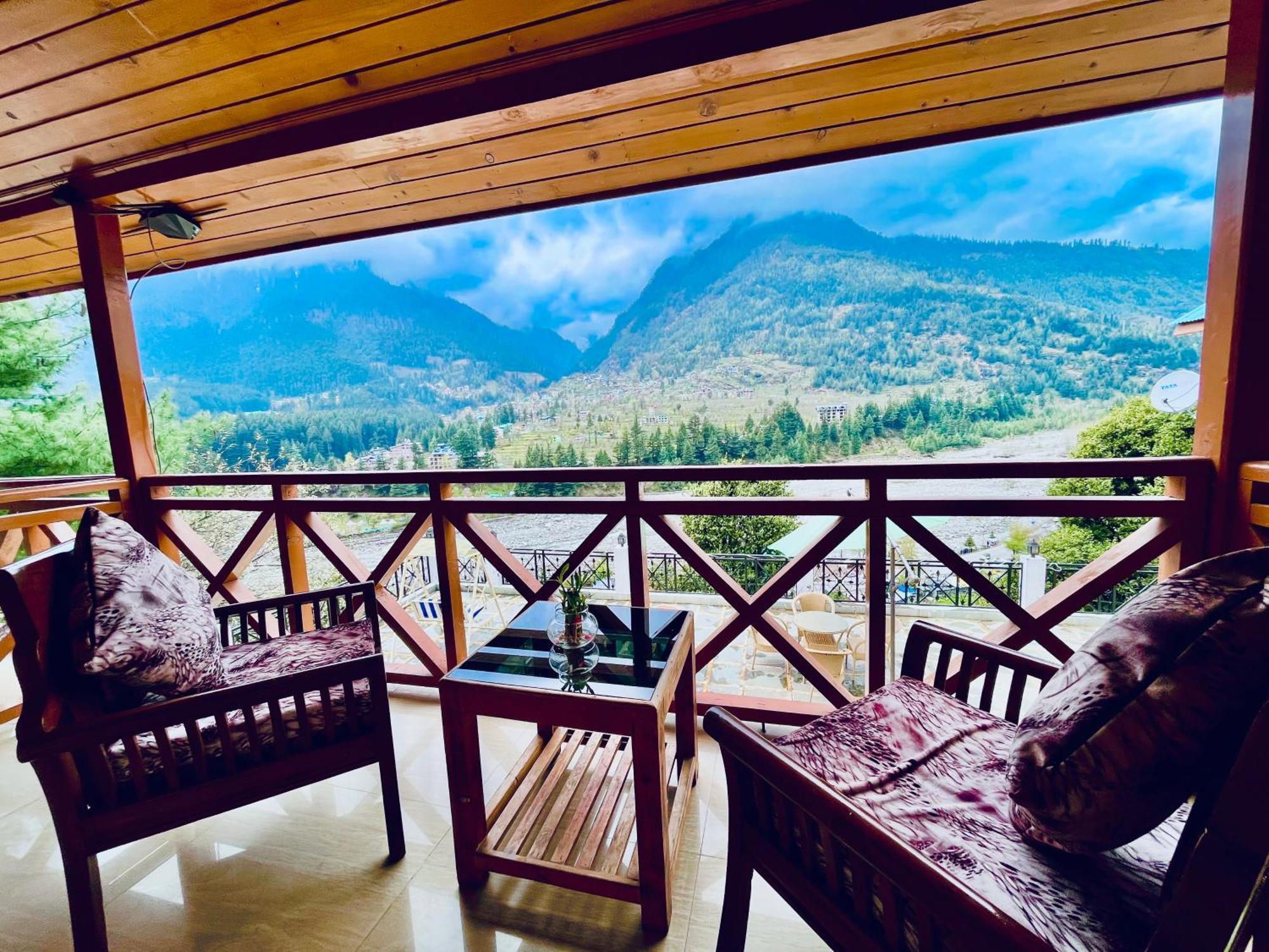 Hotel Hollywood Manali - Scenic River & Mountain View With Premium Rooms Exteriér fotografie
